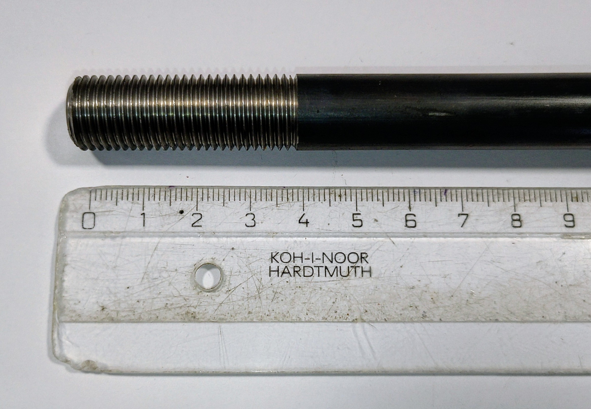 Šroub M14x1.5x190 mm 6HRH BP ČZ - soustružený DIN 960