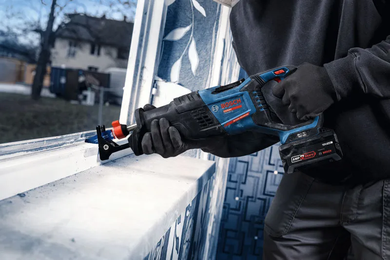 Akumulátorová pila ocaska Bosch EXPERT EXSA18V-32