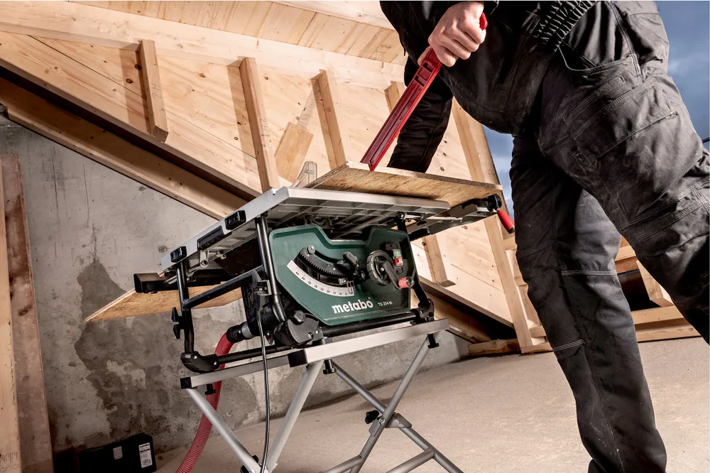 Stolní okružní pila METABO TS 254 M