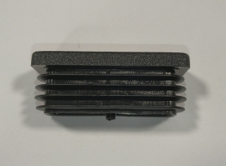 Záslepka 50x20mm obdélníková černý plast